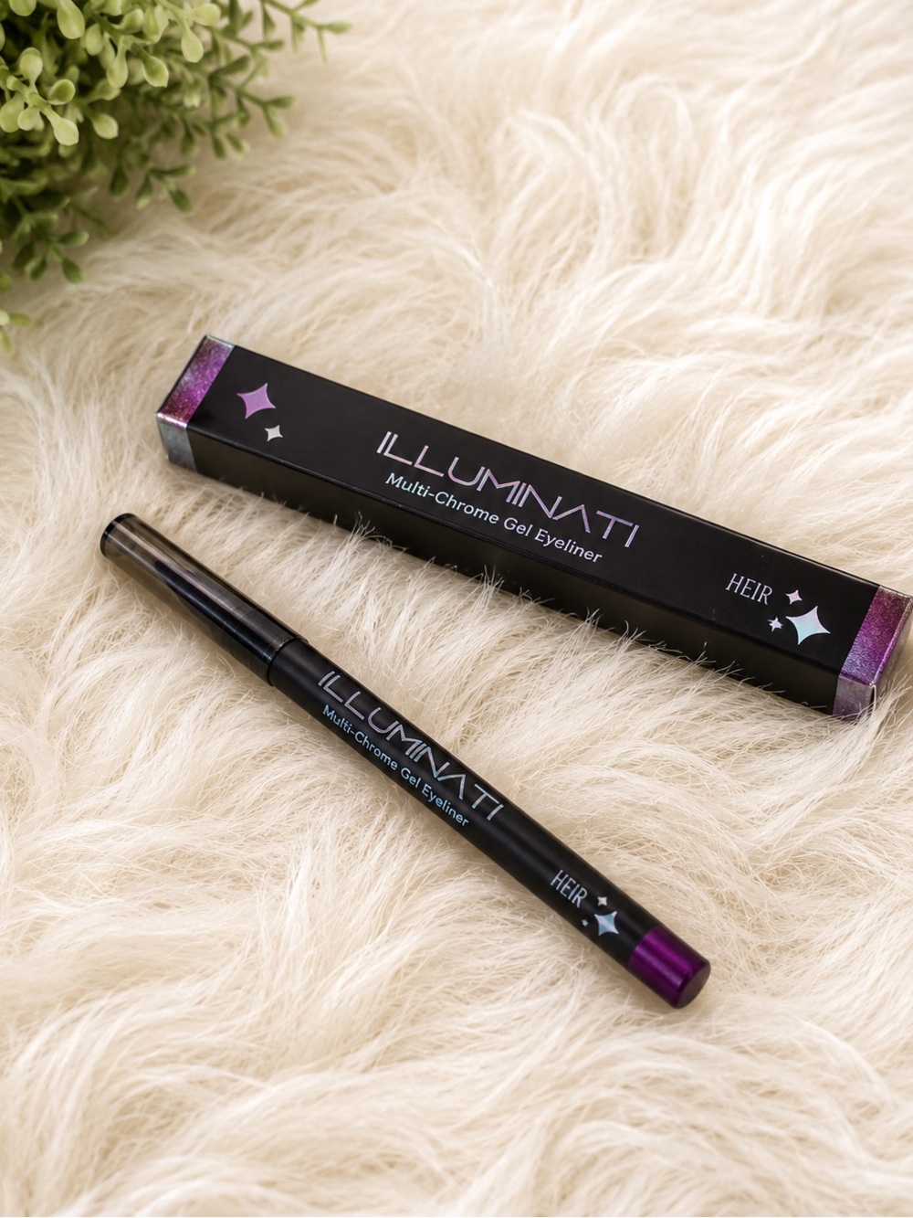 Illuminati PURPLE Multi-Chrome Gel Eyeliner Pencil – Purple Heir Full Size New